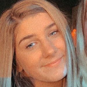 Meet your Posher, Karly